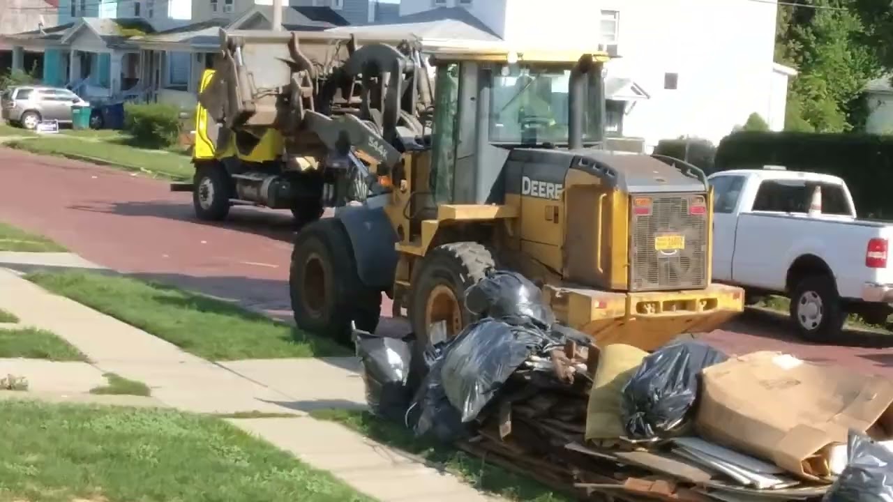 Garbage cleaning
