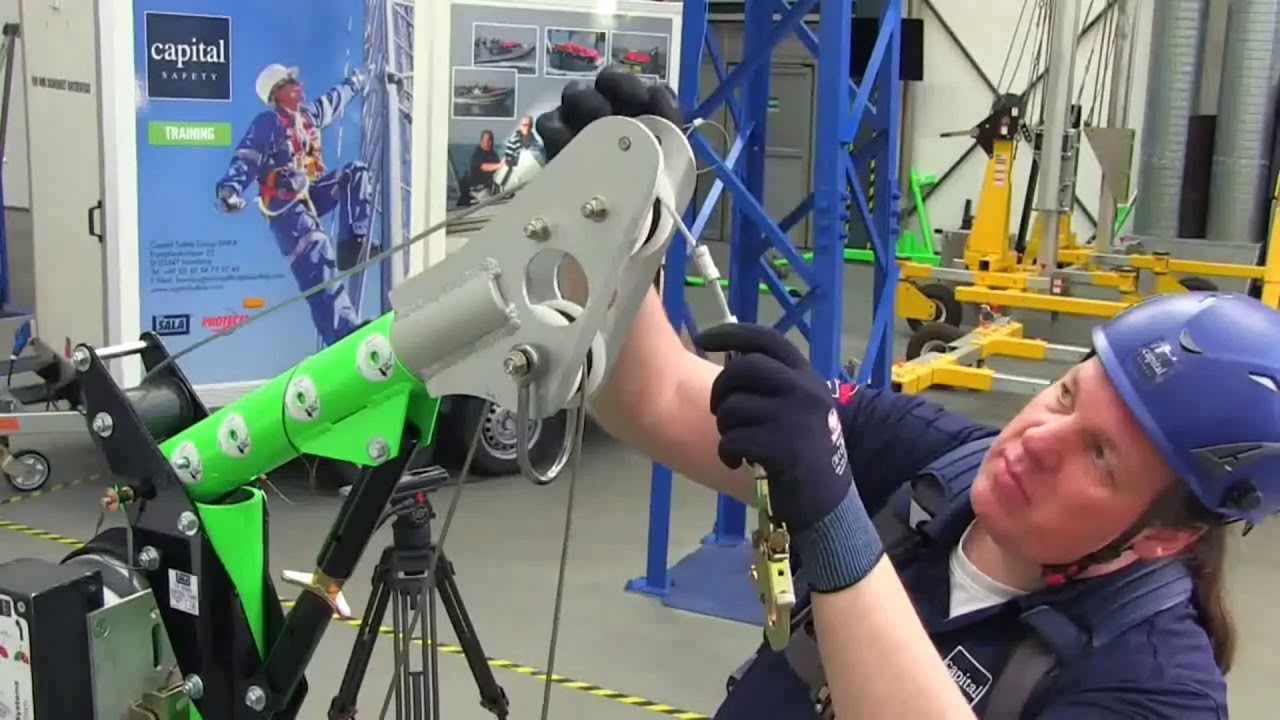 3M DBI SALA Confined Space Advanced 5 Piece Davit Hoist System (English)