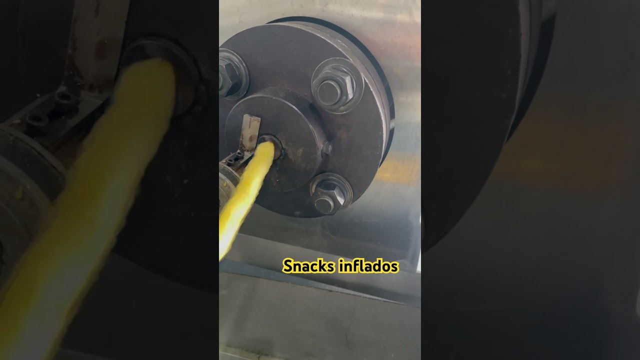 Snacks inflado&hellip;! Palitos de ma&iacute;z #maquinariaalimentaria #machine #extruido #food #corn #extrusora