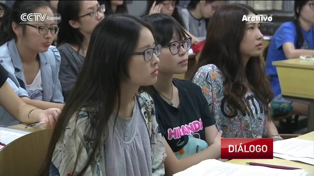DIÁLOGO - Enseñanza del idioma español