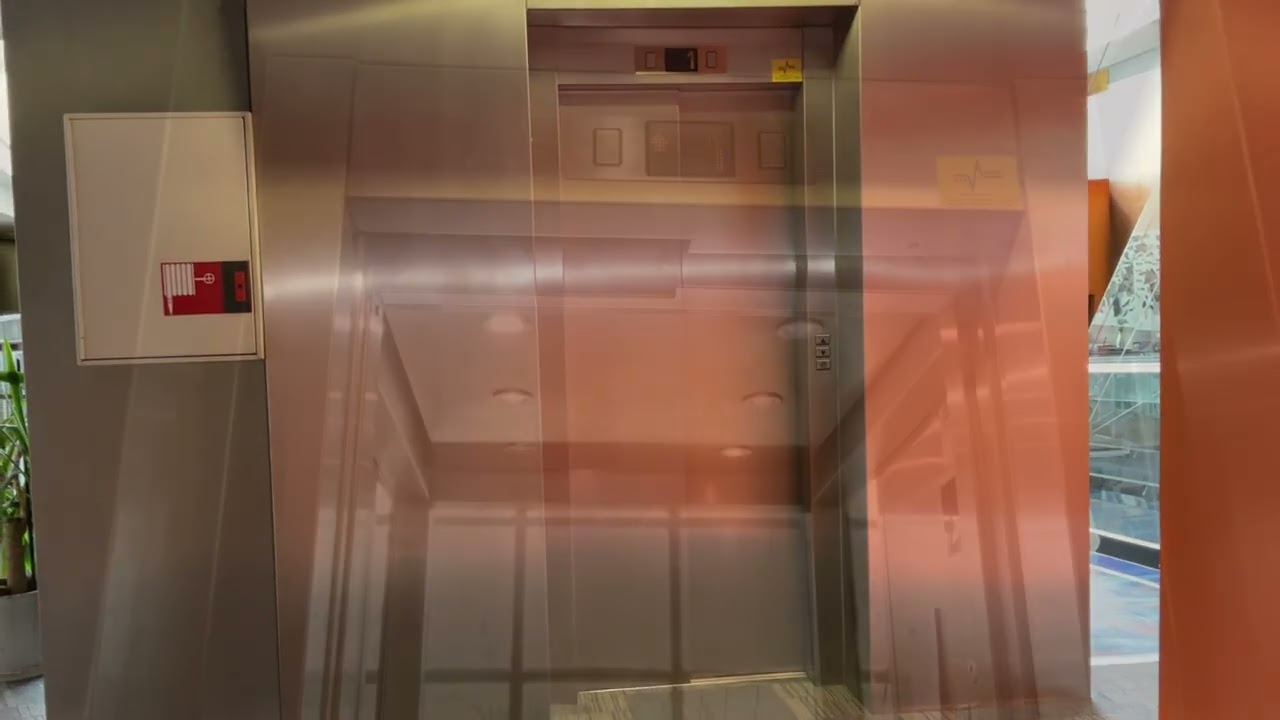 Instalaci&oacute;n Ascensores duplex en EURO HOTEL