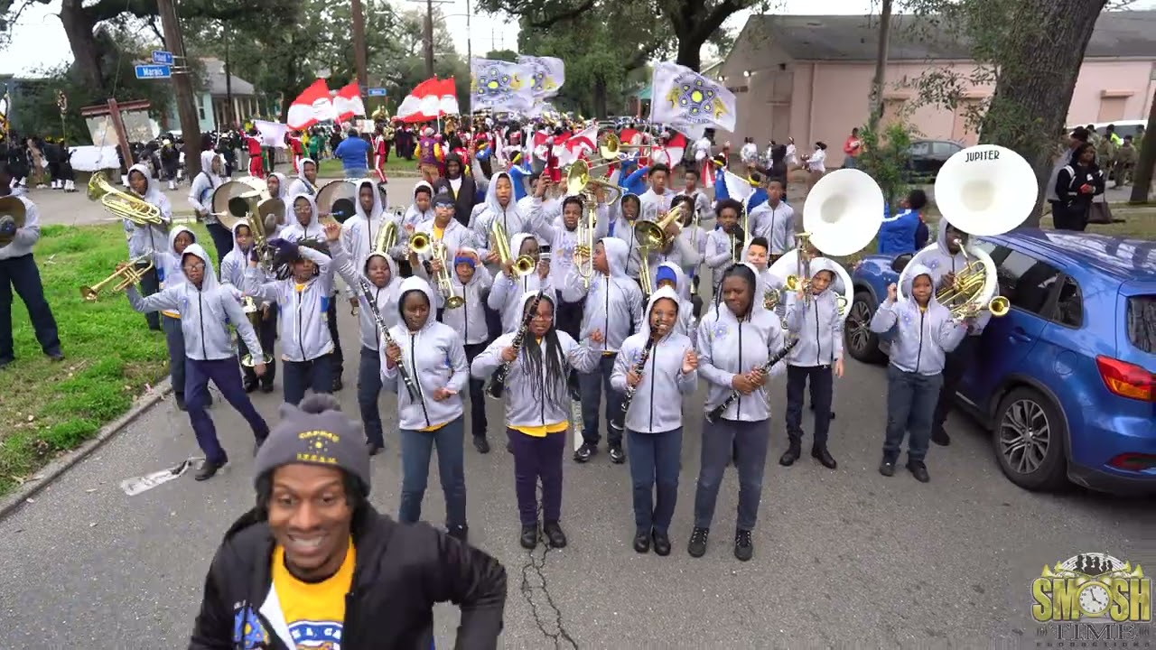 NOLA MLK Parade Line Up Madness !!! Middle School Battle + More