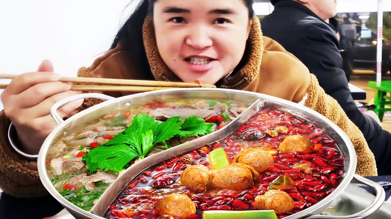 Сяо Чжу вернулся! Сестра Мяо, приготовьте фуршет в честь праздника.