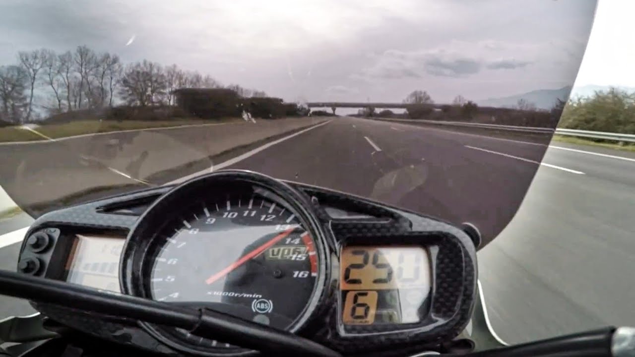 SUZUKI GSR 600 2010 TOP SPEED 250KMH