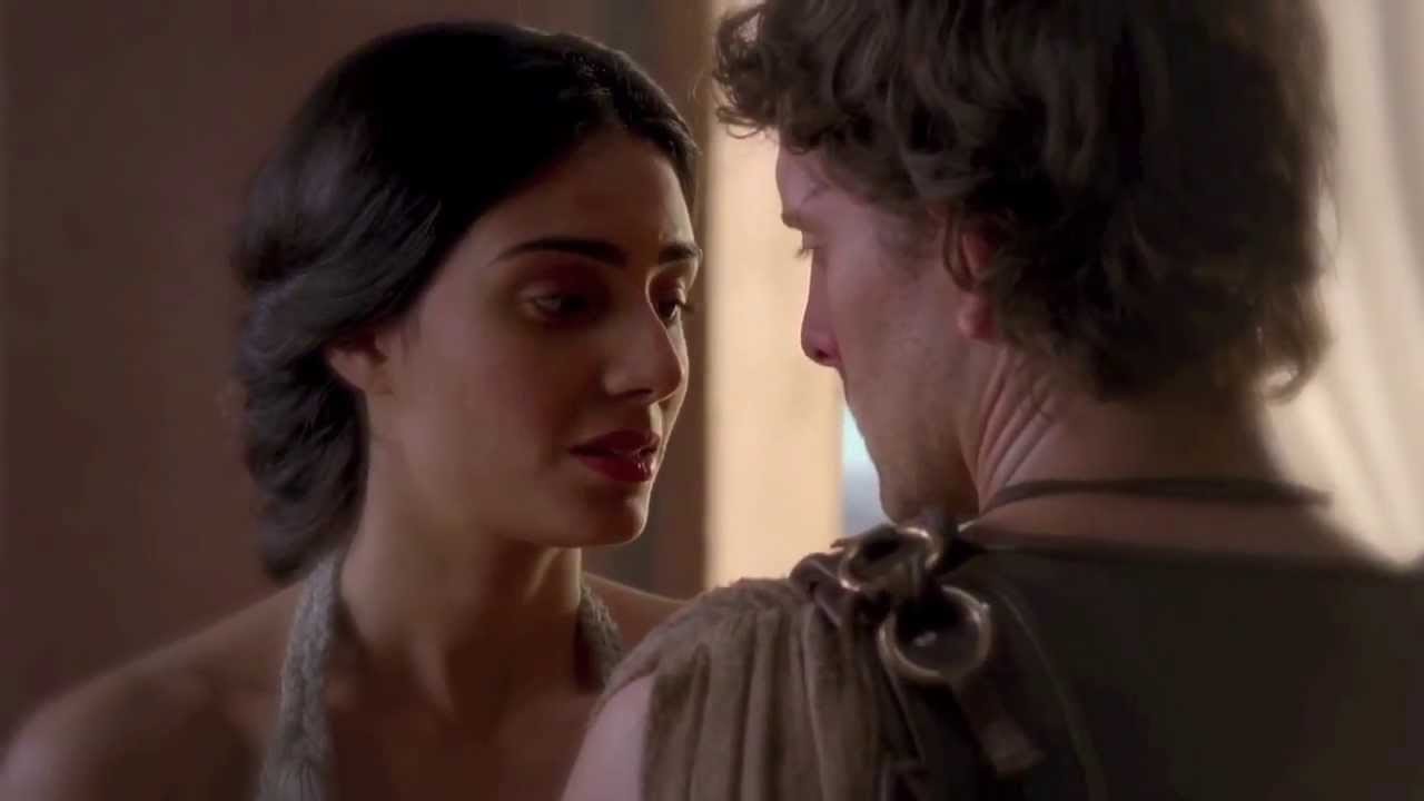 Jason & Ariadne II Beautiful Distraction