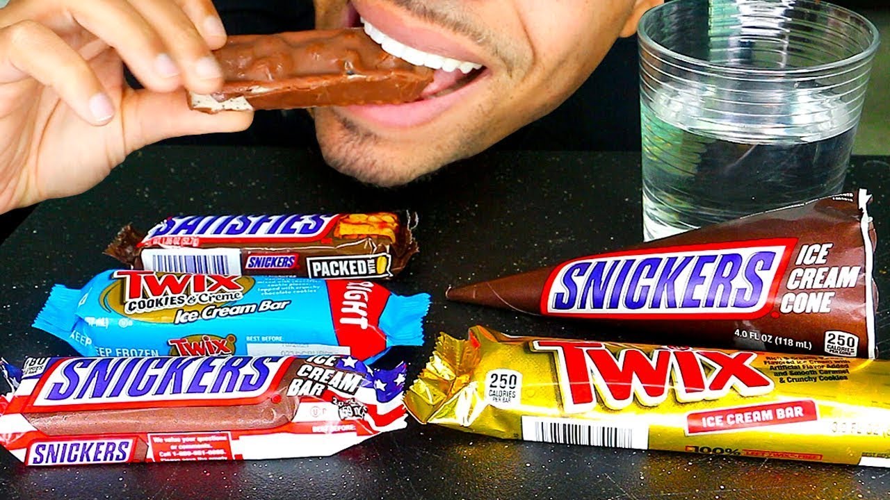 ASMR SNICKERS TWIX ICE CREAM CHOCOLATE PARTY COOKIES BARS EATING SOUNDS JERRY CANDY