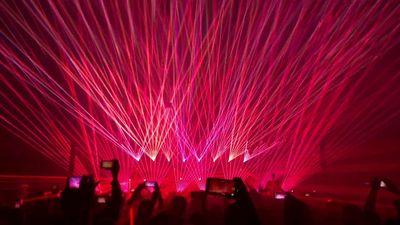 Laserface by Gareth Emery at Miami Music Week 2019 [4K]