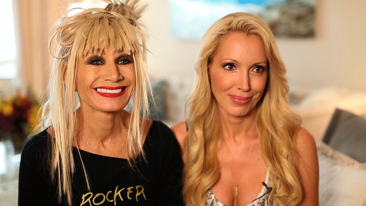 BETSEY JOHNSON & LULU JOHNSON
