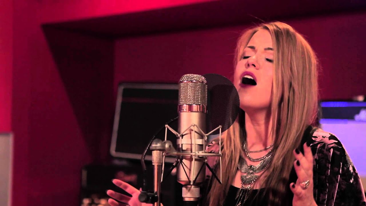 Mollie Marriott - Transformer [Acoustic Performance]