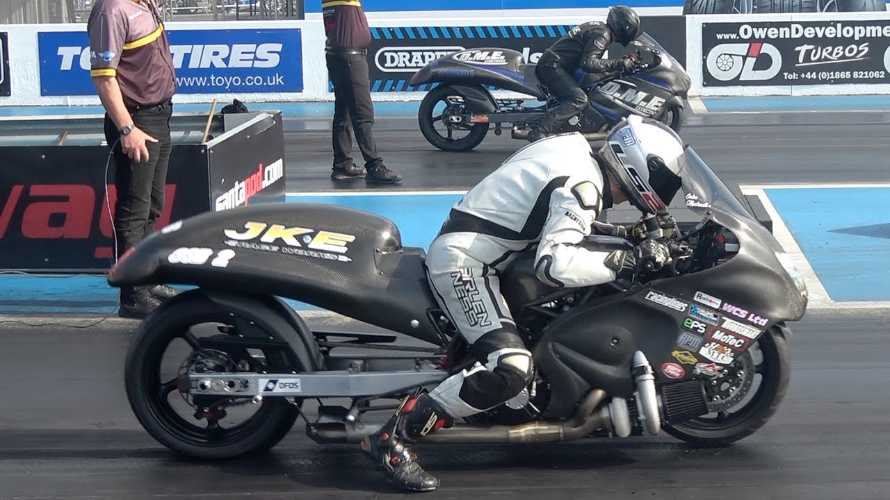 UK SUPER STREET BIKES - QUICKEST IN EURUPE - 220MPH +