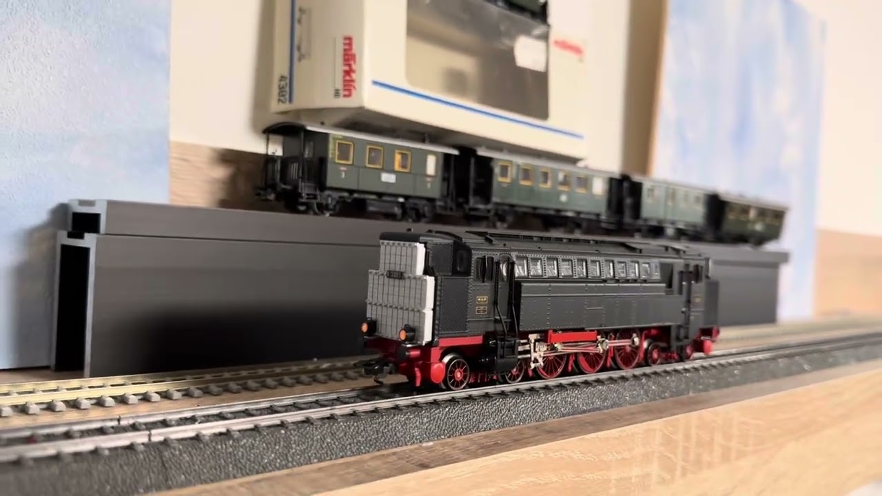 Spur H0 AC Digital M&auml;rklin 3720 Diesellok BR V 32 der DRG adresse 32 in OVP