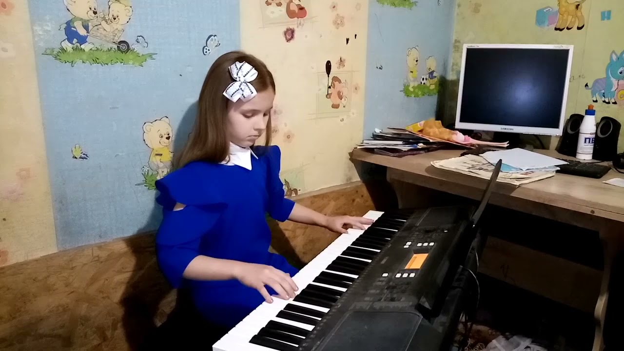 ДЕНЬ ПОБЕДЫ. Играем День Победы на синтезаторе.
