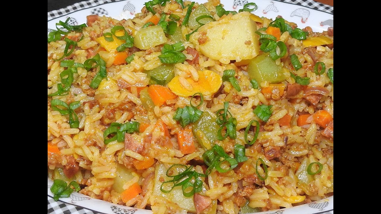 ARROZ TEMPERADO COM TOQUE GOIANO