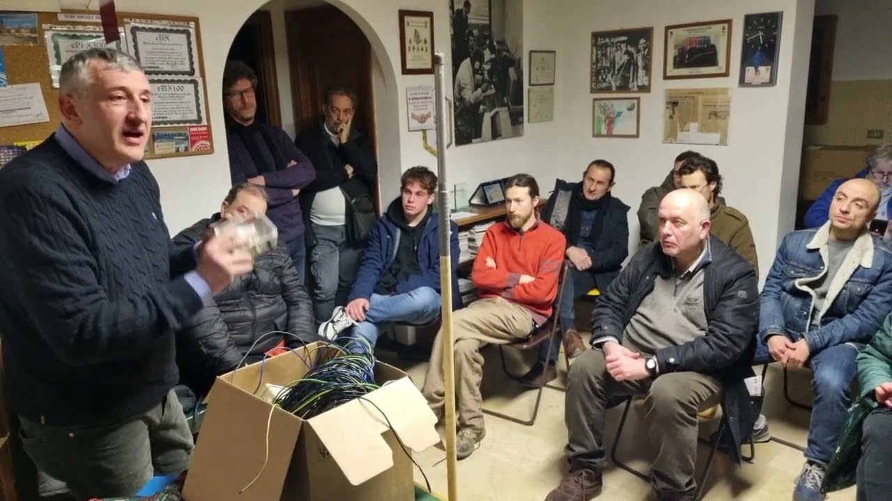 RADIOAMATORI - Costruzione pratica e taratura semplici antenne by IW0RGN e IZ0DXD