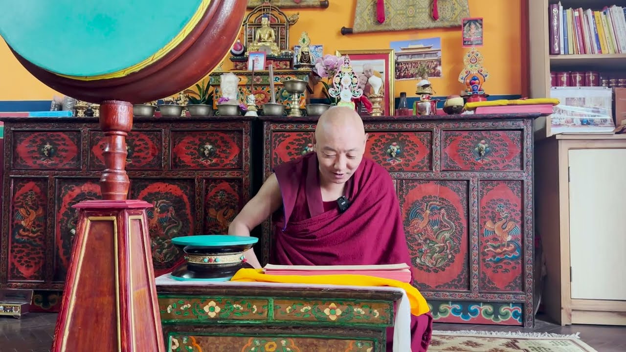 འབྲི་གུང་བཀའ་བརྒྱུད། གཅོད་ཚོགས་རིན་ཆེན་ཕྲེང་བ།