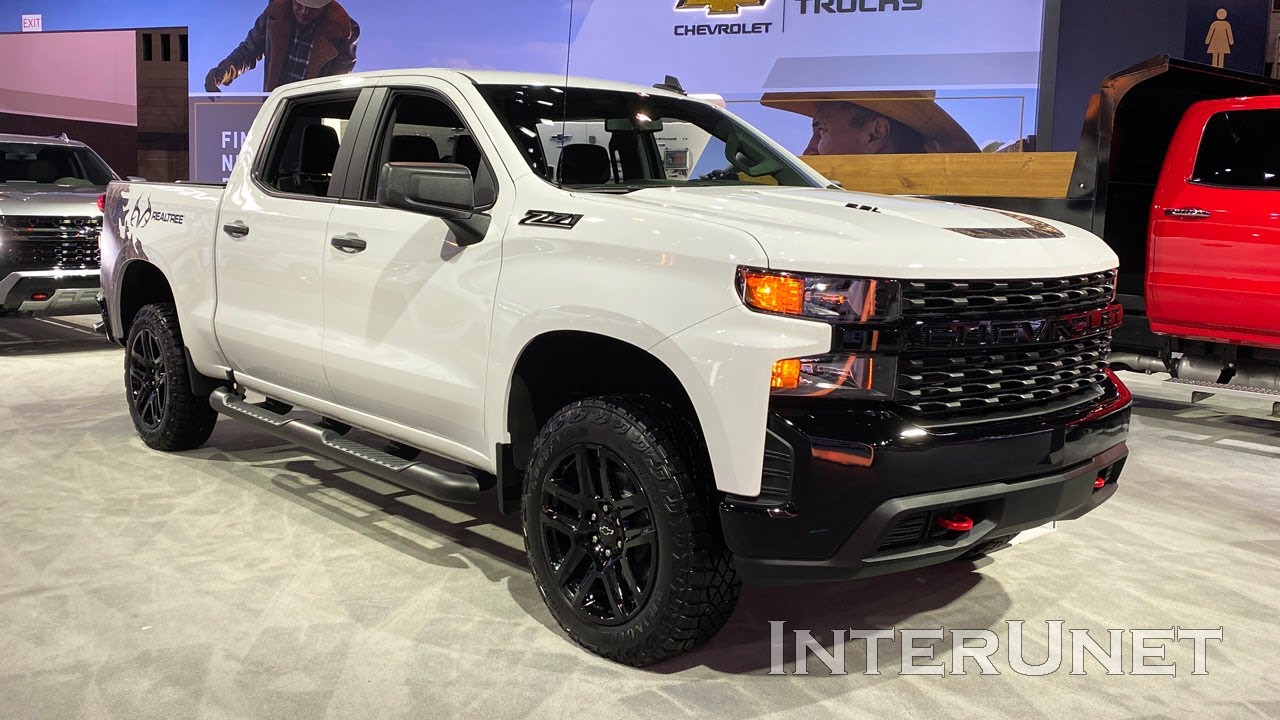 2021 Chevrolet Silverado 1500 4x4 Realtree Edition Truck with Z71 Performance Package