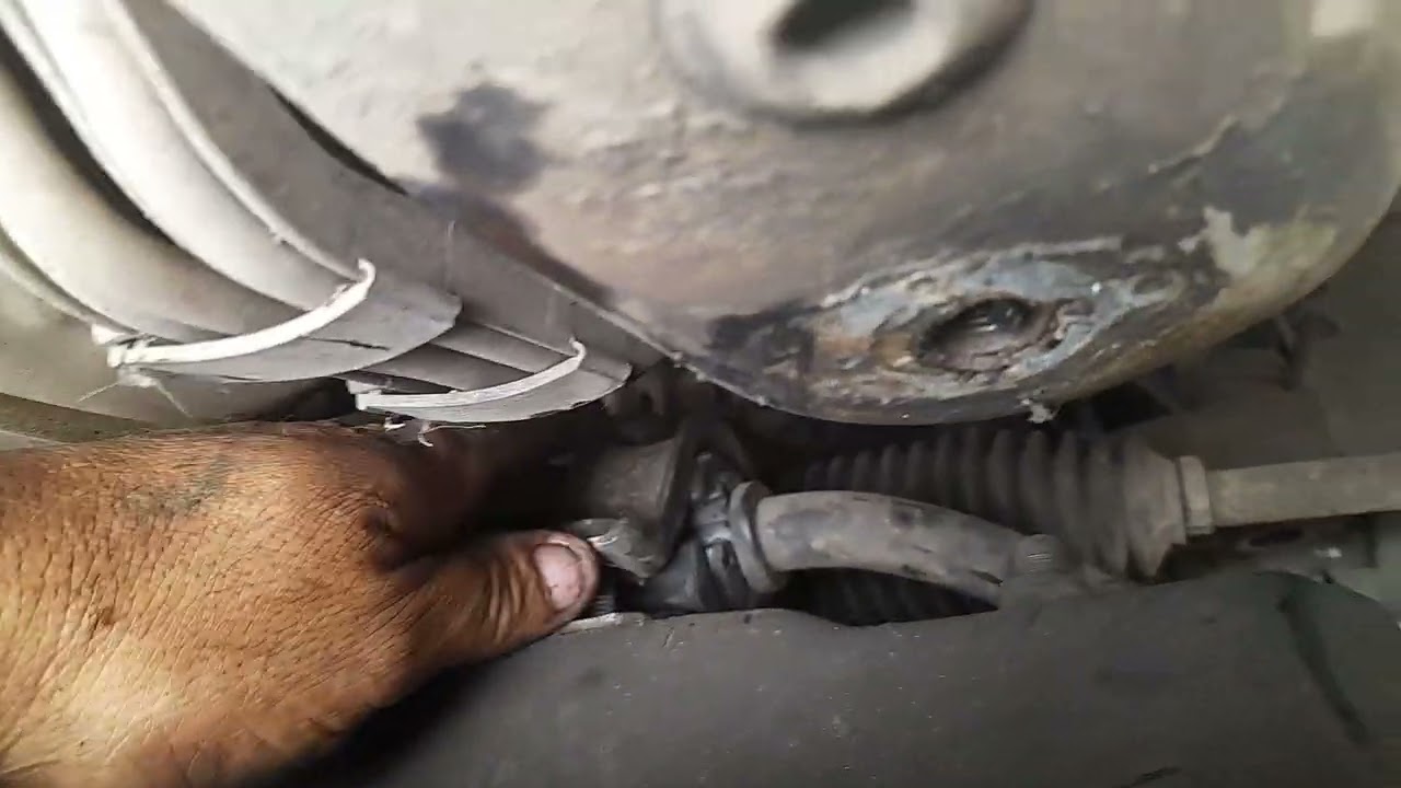 Fiat Punto - troca da bucha da barra estabilizador