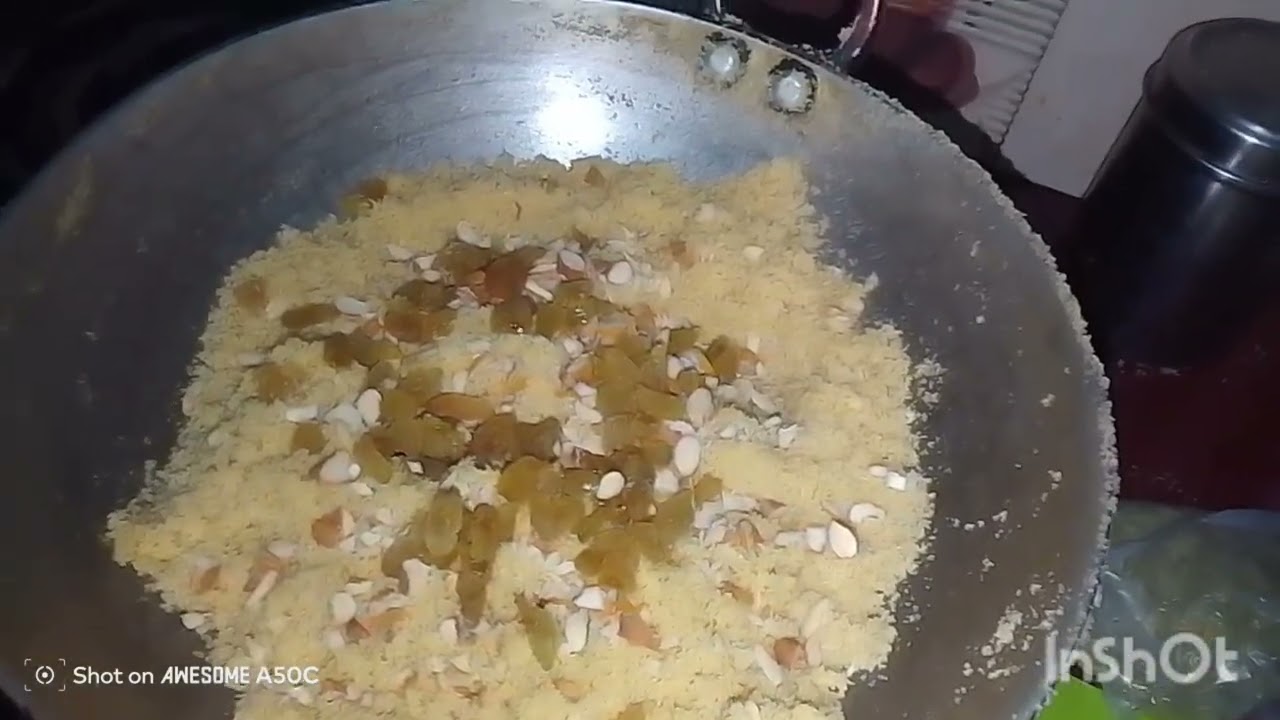 तो आज बनाया हम लोगों ने गुजिया 🥠