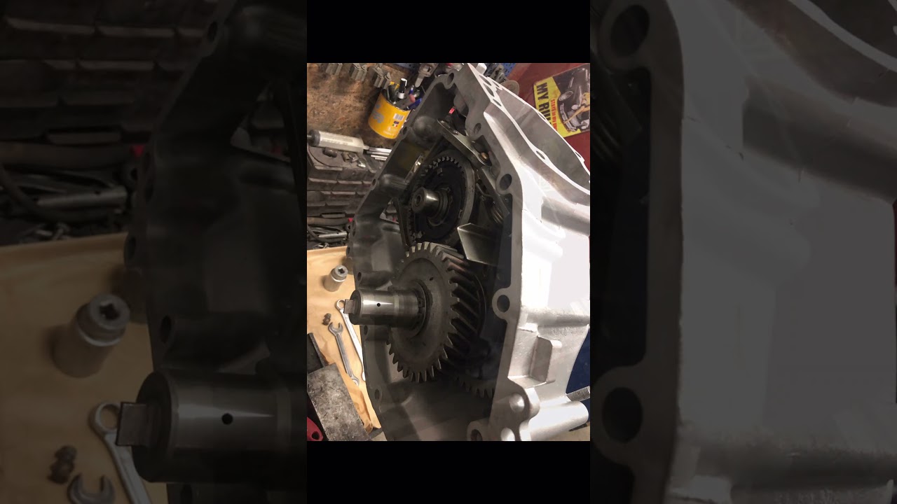 Mercedes G klasse W460 transfer case restoration (VG80 705.602)