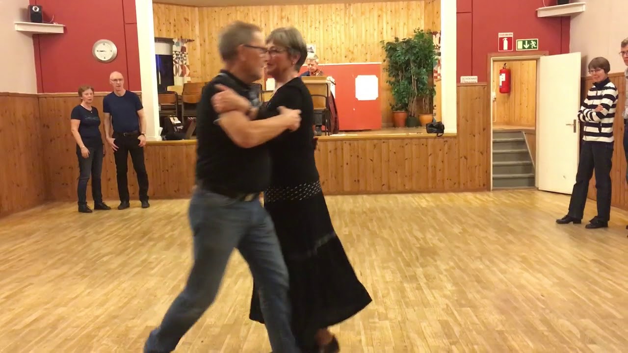 7  Bakmes och polska i turer från Idre