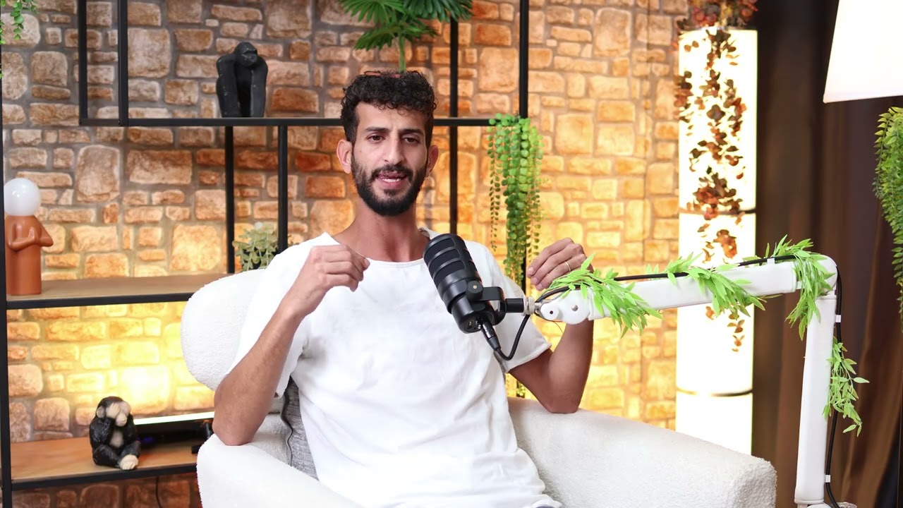 צחוקים, שכונה והמון אהבה, זה מה שתלמיד צריך -  יובל המורה מהטיקטוק