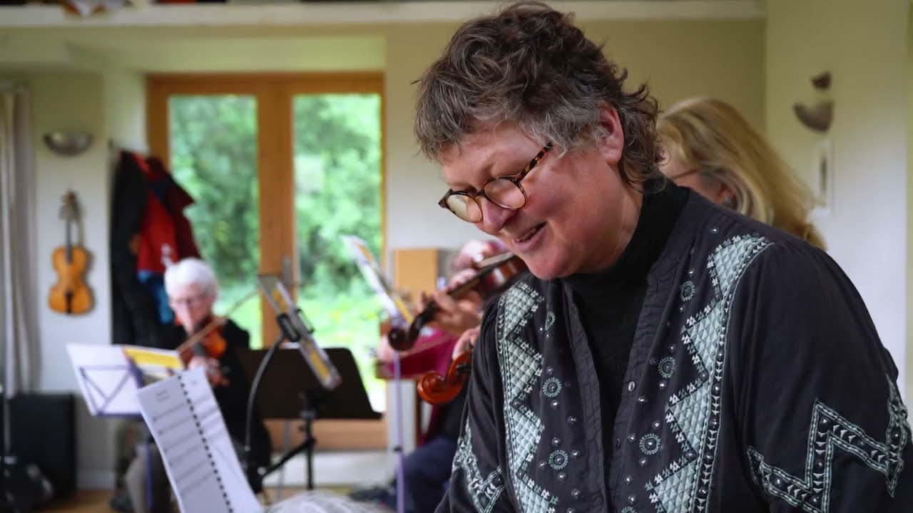 What happens on a Lismore Fiddle Retreat with @MairiCampbellMusic
