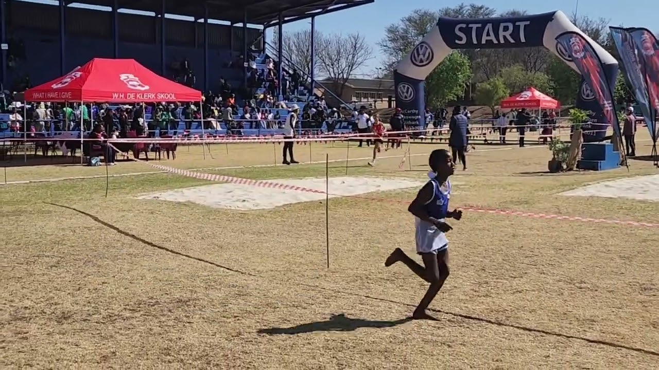 Ennike du Plessis Landloop MP Skole24