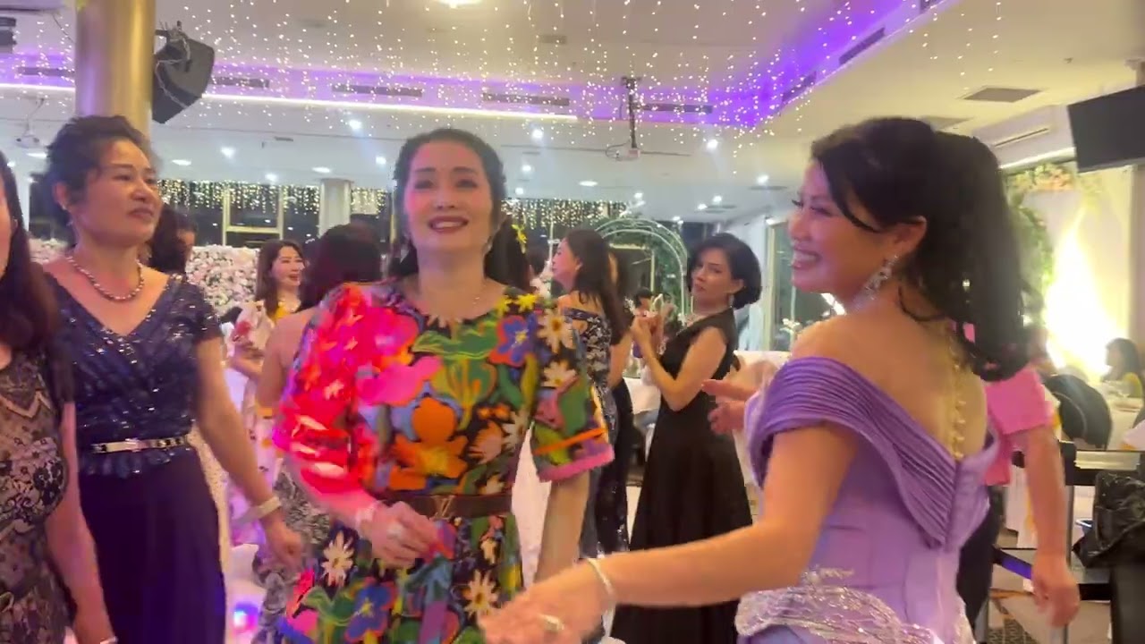 (​ធីលម៉ូង​+ស្តាយ​ក្រោយ​+បេីមិន​ផឹក​មកធ្វើ​អី​)​ ខ្មែរ​នៅ​ទីក្រុង​ Sydney អូស្ត្រាលី​