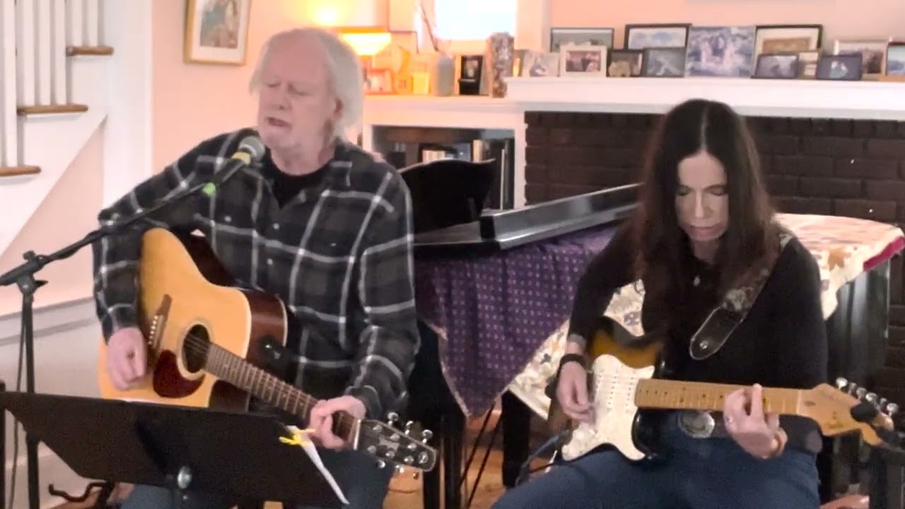 The Stars Tonight - Steve Jones & Tracy Hightop - March of Protest Songs Song Swap