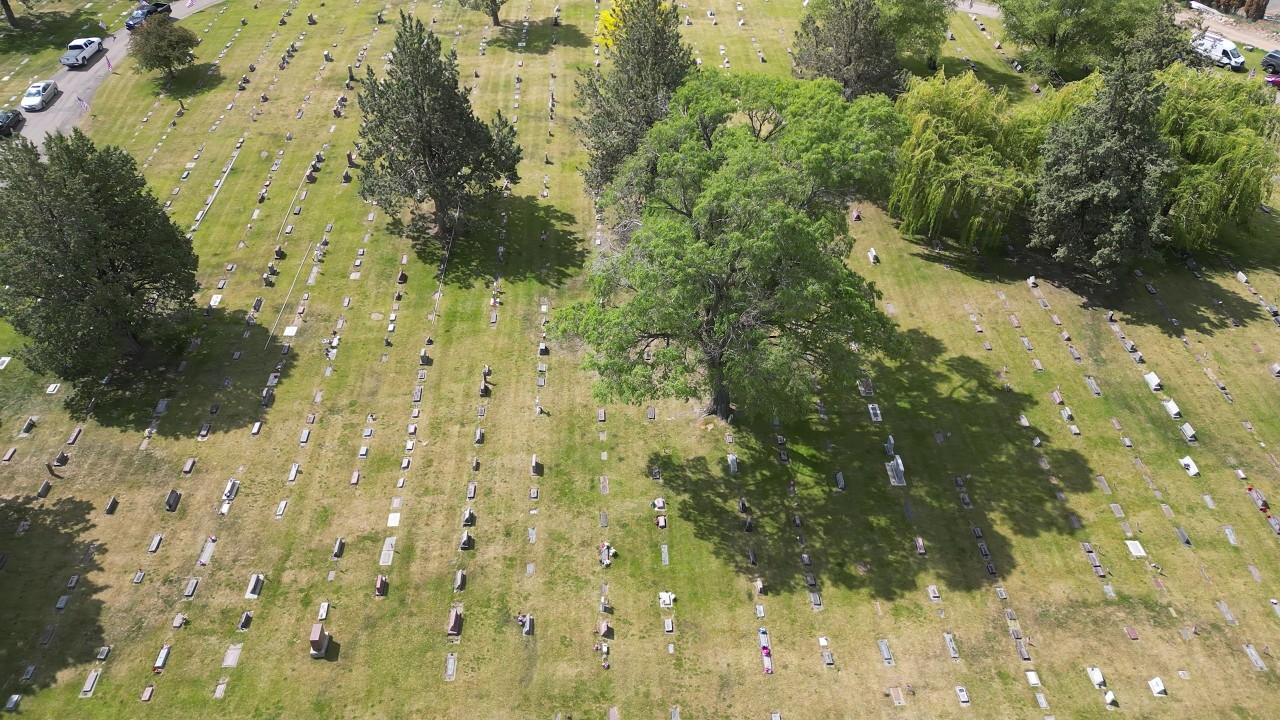 Memorial Day 2025: Mount Jefferson Memorial Cemetery & Maryhill Stonehenge WWI Memorial