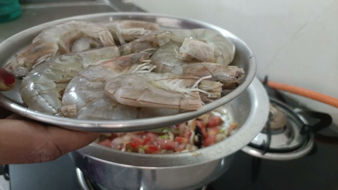 Aagri kolambi Rassa🦐/आगरी कोलंबी रस्सा 🦐☺️🤷😋🙏