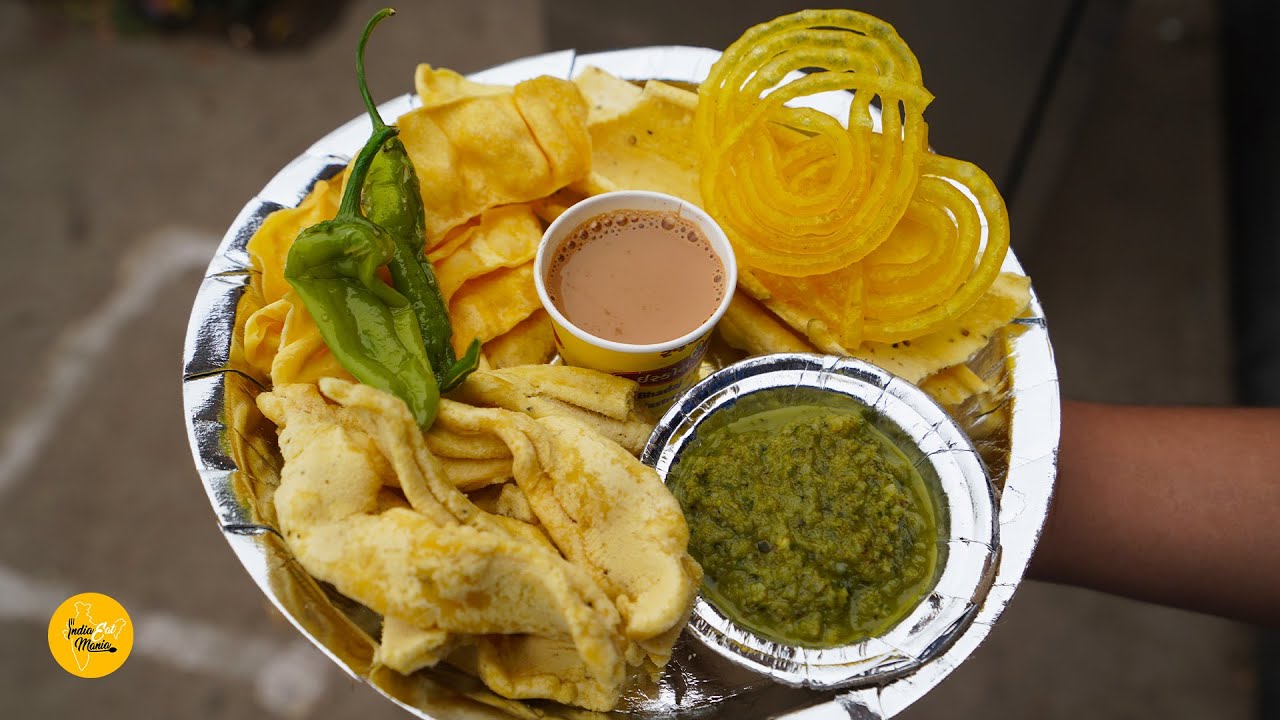 Most Famous Iscon Gathiya of Ahmedabad l Modi ji Favourite Chai Gathiya l Ahmedabad Street Food