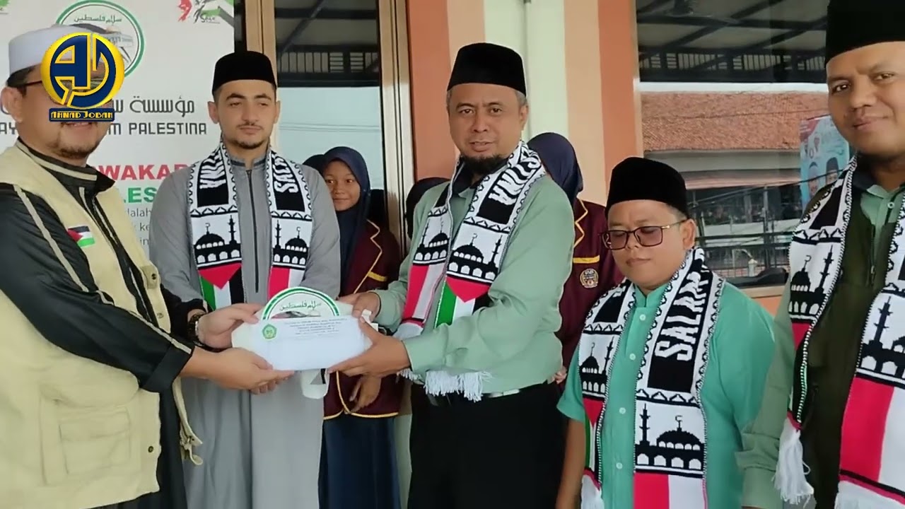 Serah Terima Donasi untuk Palestina