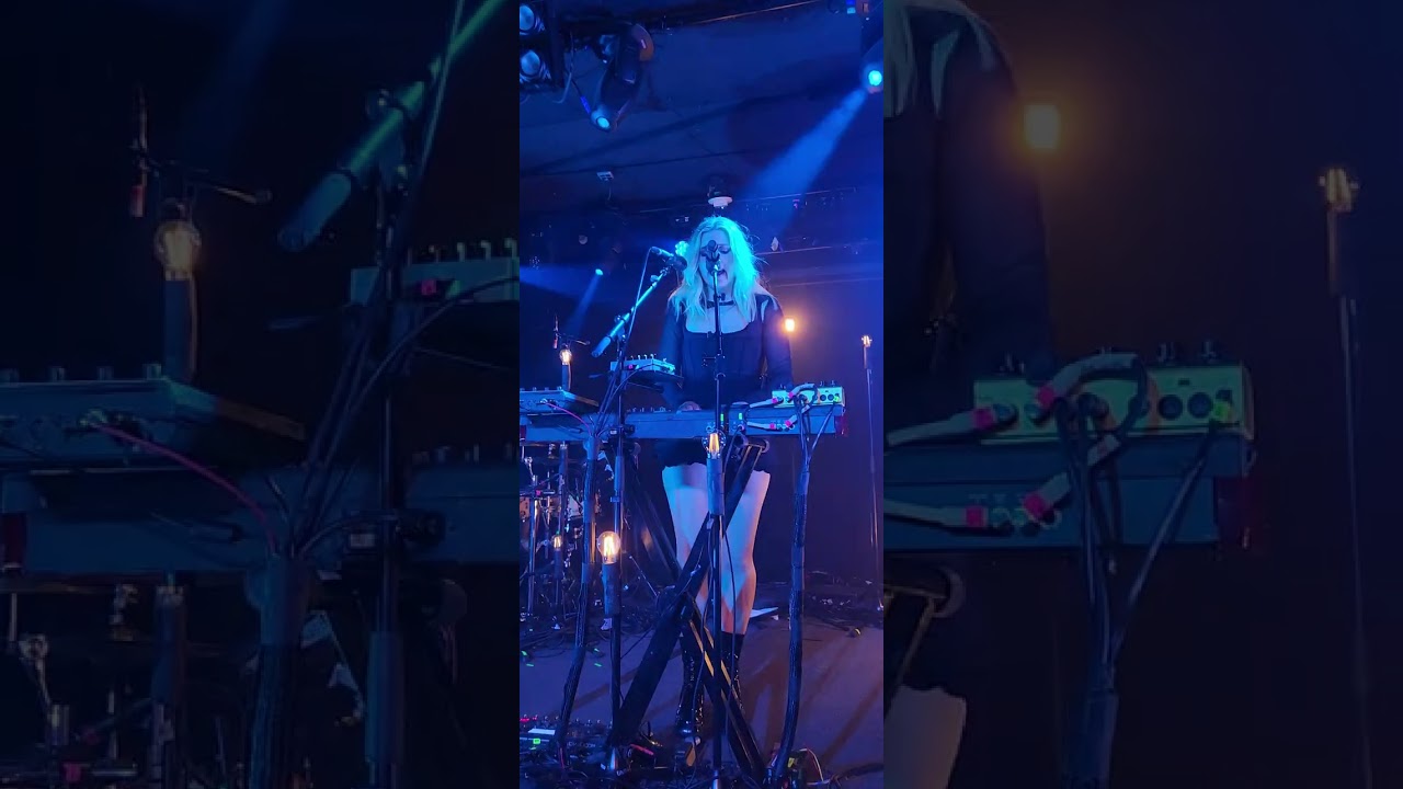 VÉRITÉ (Live) - I Thought I Was Waiting / By Now (Union Stage, Washington D.C. 4/8/23)