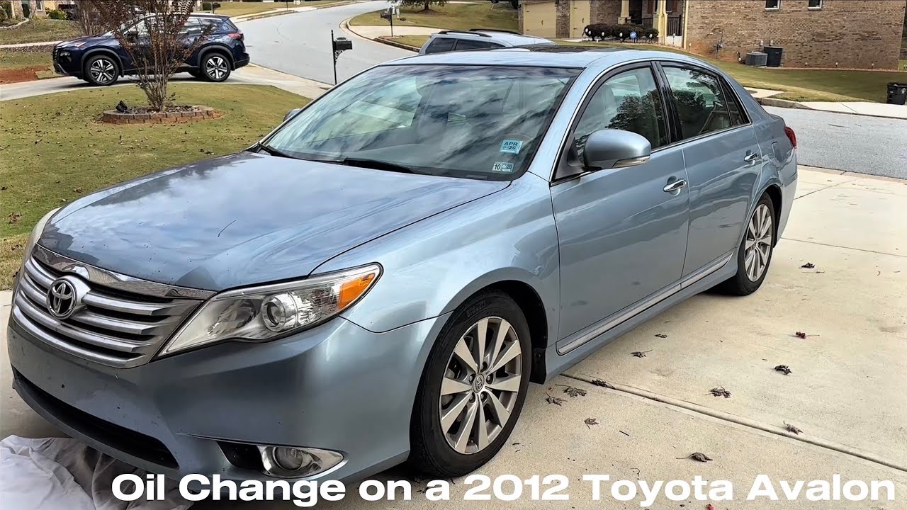 2012 Toyota Avalon Oil Change & Cabin Filter