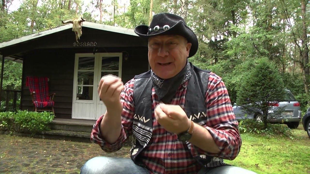 Trailer Lonesome Cowboys