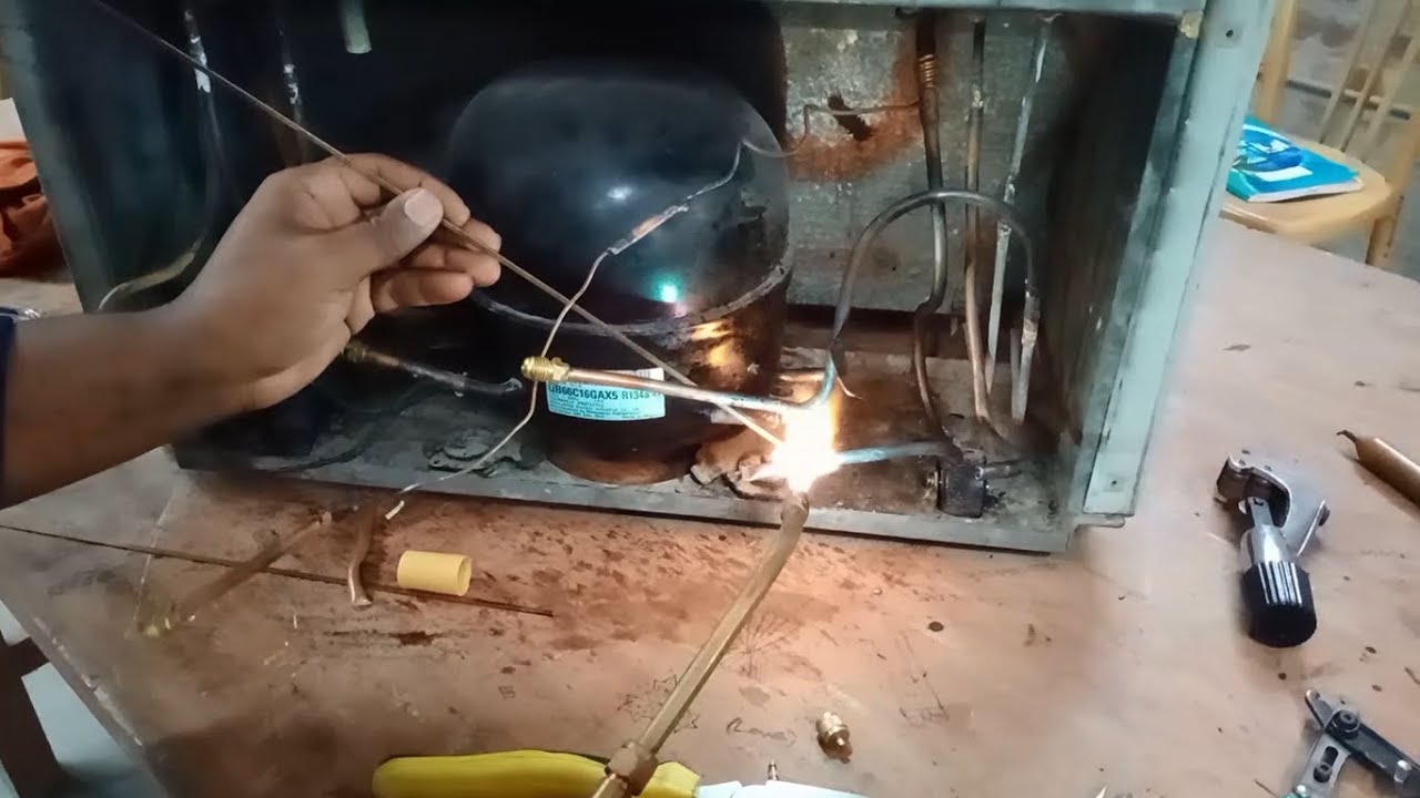 রেফ্রিজারেটর  লীক চেক | Refrigerator Leak Check | কনডেন্সার ও ইভাপোরেটর প্রেসার দিয়ে লীক চেক পদ্ধতি