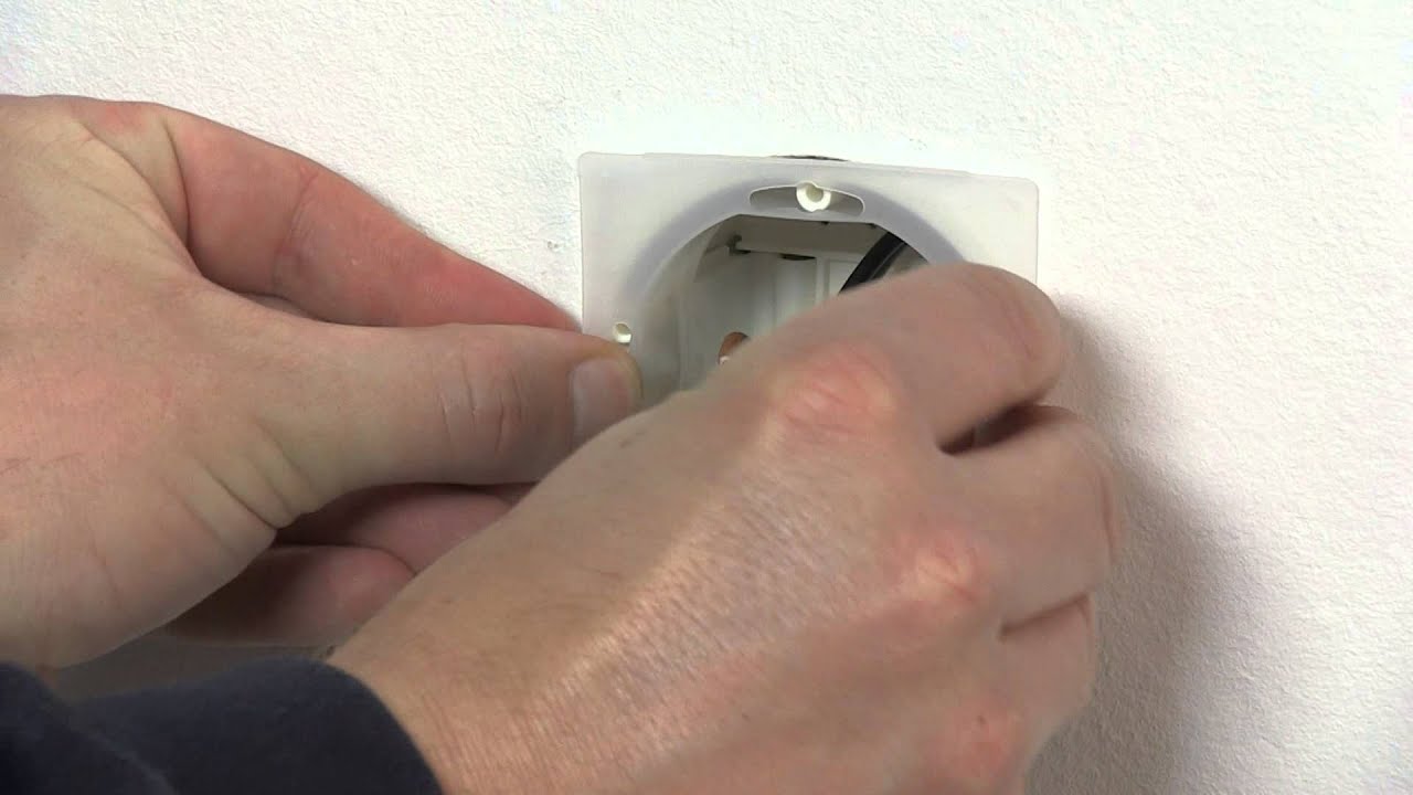 Impressivo montering stikkontakt IP44, hvid