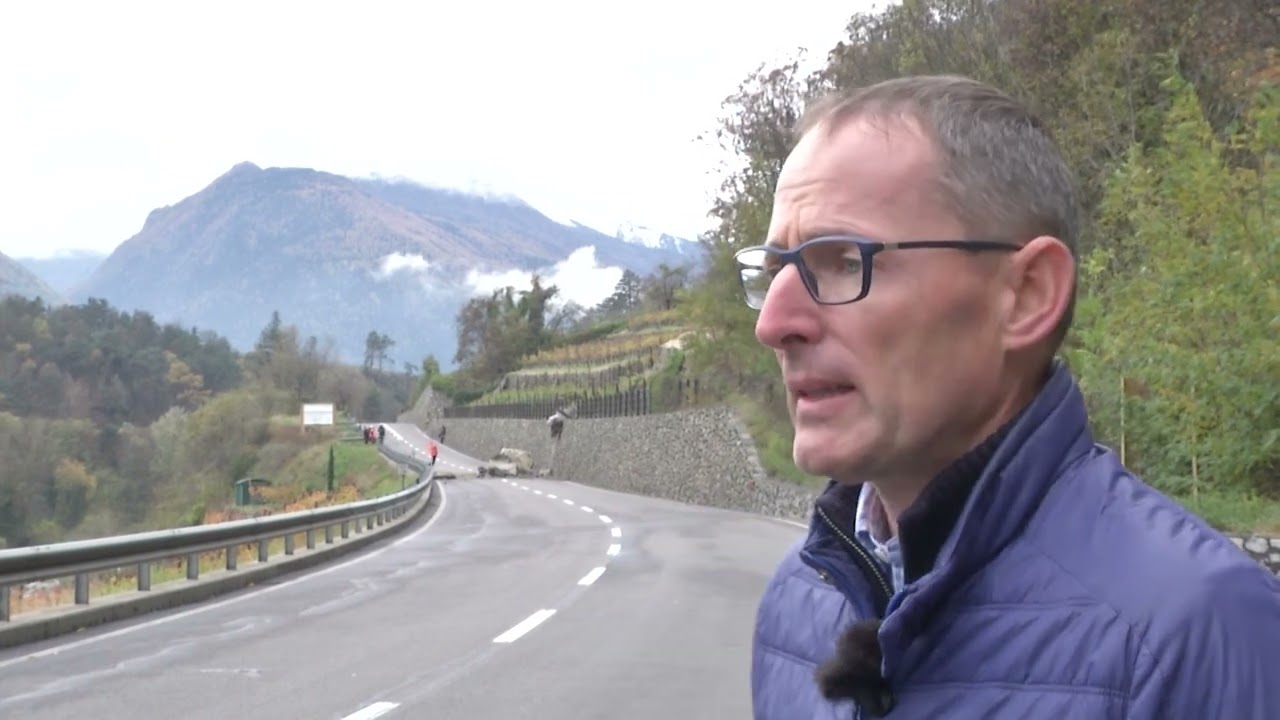 Strada della Venosta: disgaggio della parete