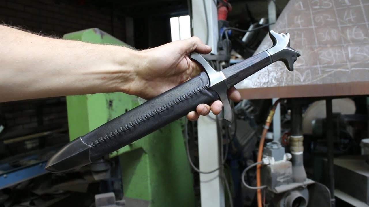 Forging a Knightly dagger, part 5, making the scabbard.
