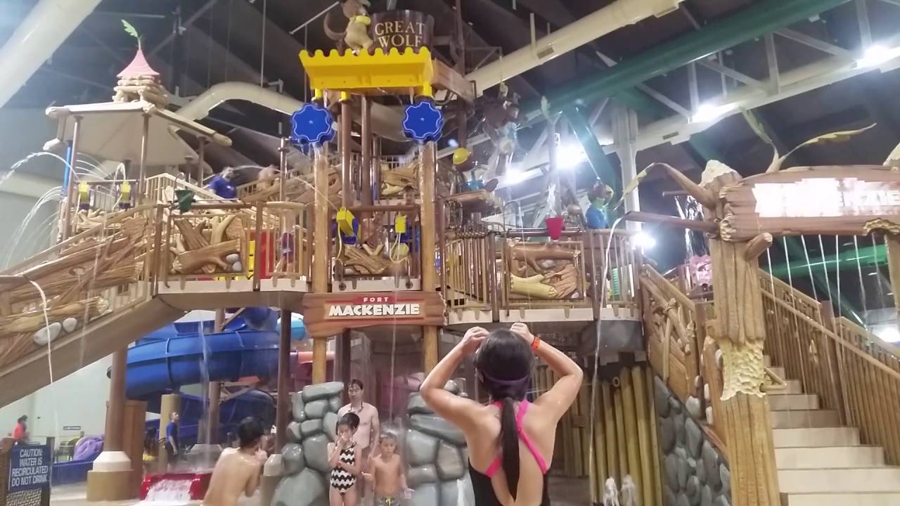 Great Wolf Lodge bucket drop in Garden Grove California