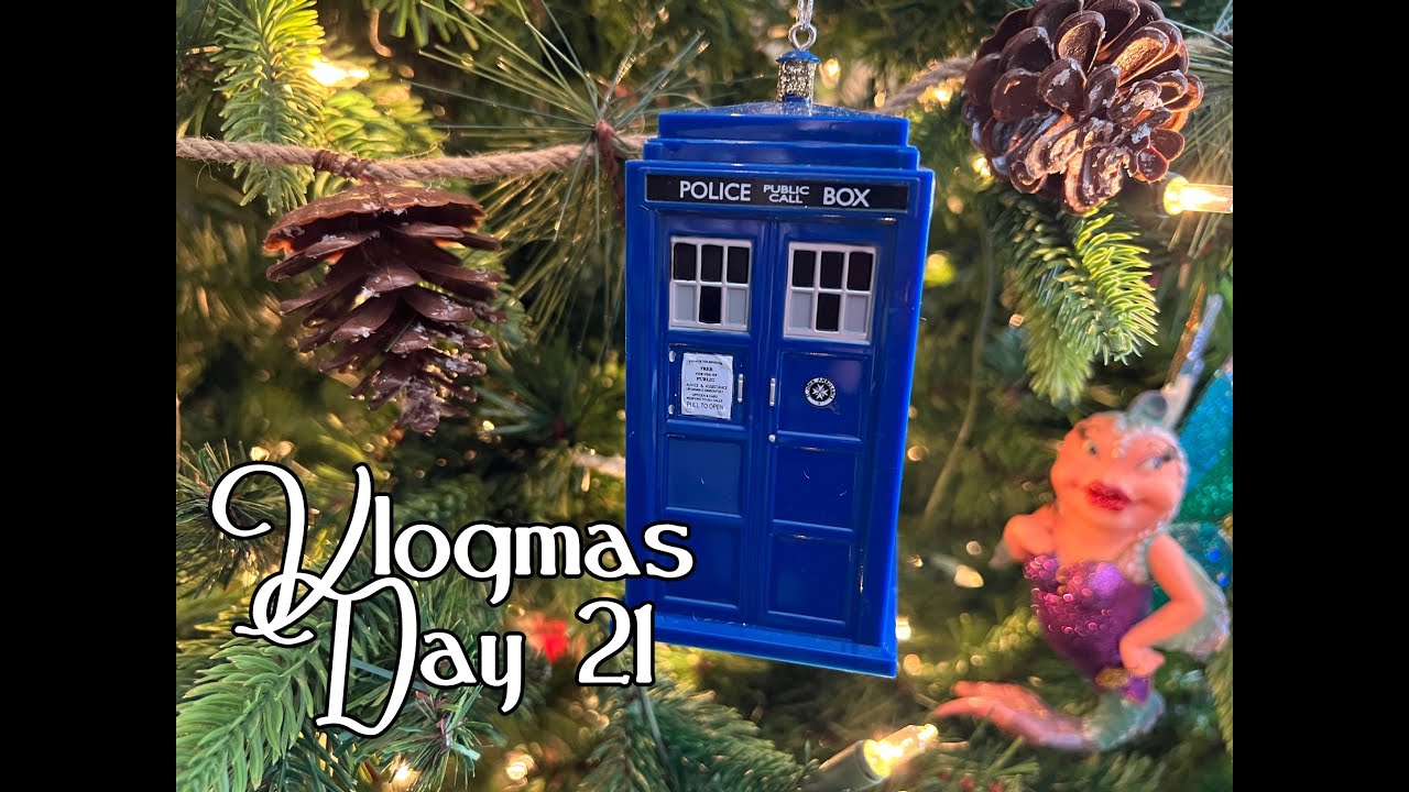 *VLOGMAS* Opening Quilting Advent Calendar Calendars - DECEMBER 21!