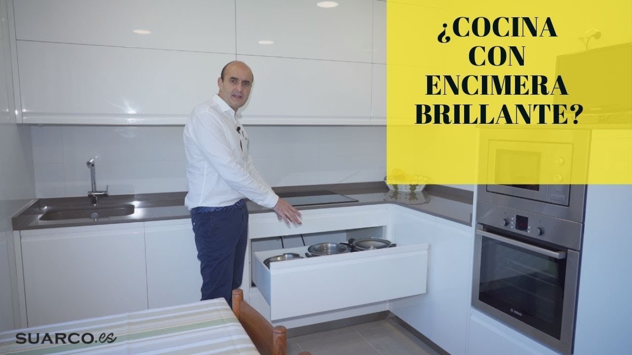 Cocina moderna blanca lacada !! DEKTON BRILLO!!  sin tiradores