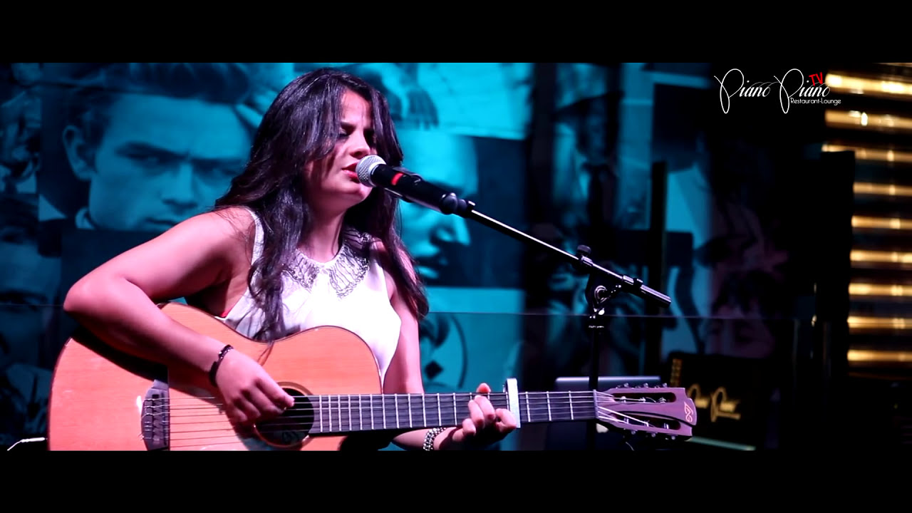 will.i.am - Scream & Shout (Live Cover By Sarah)