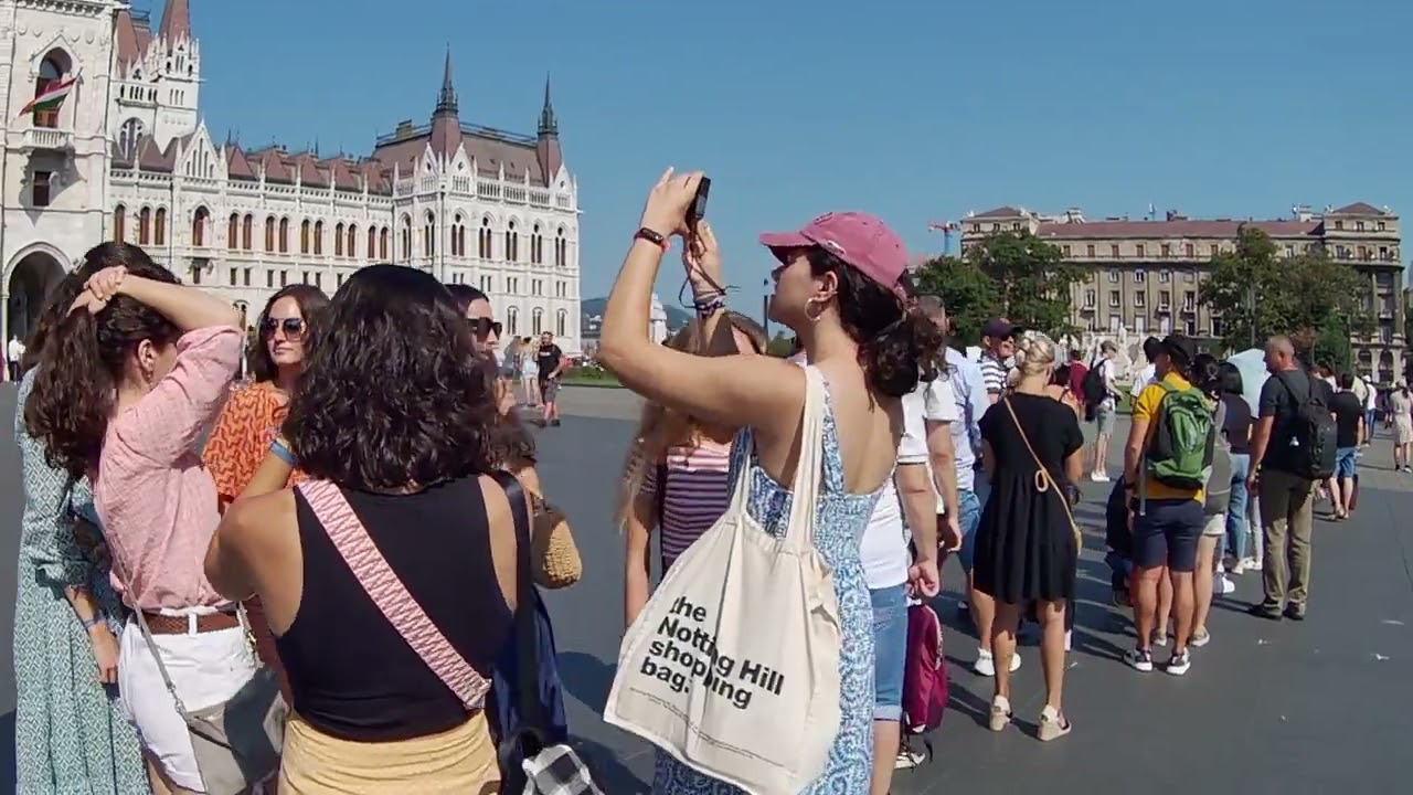 Budapest - Walk on Kossuth Square, around the Parliament - August 2023 - WalkinGo Travel, Hungary