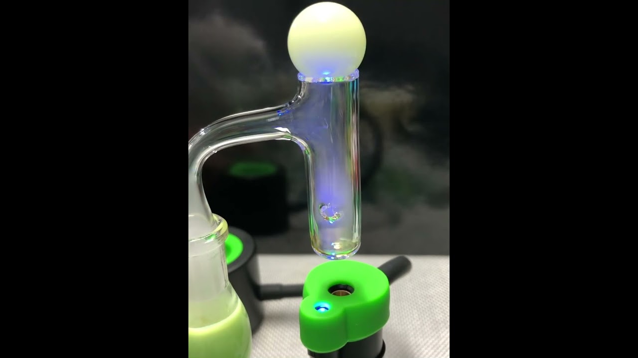 Finger Banger w/Dabrite 🌡️#dabs #shorts #rosin #710