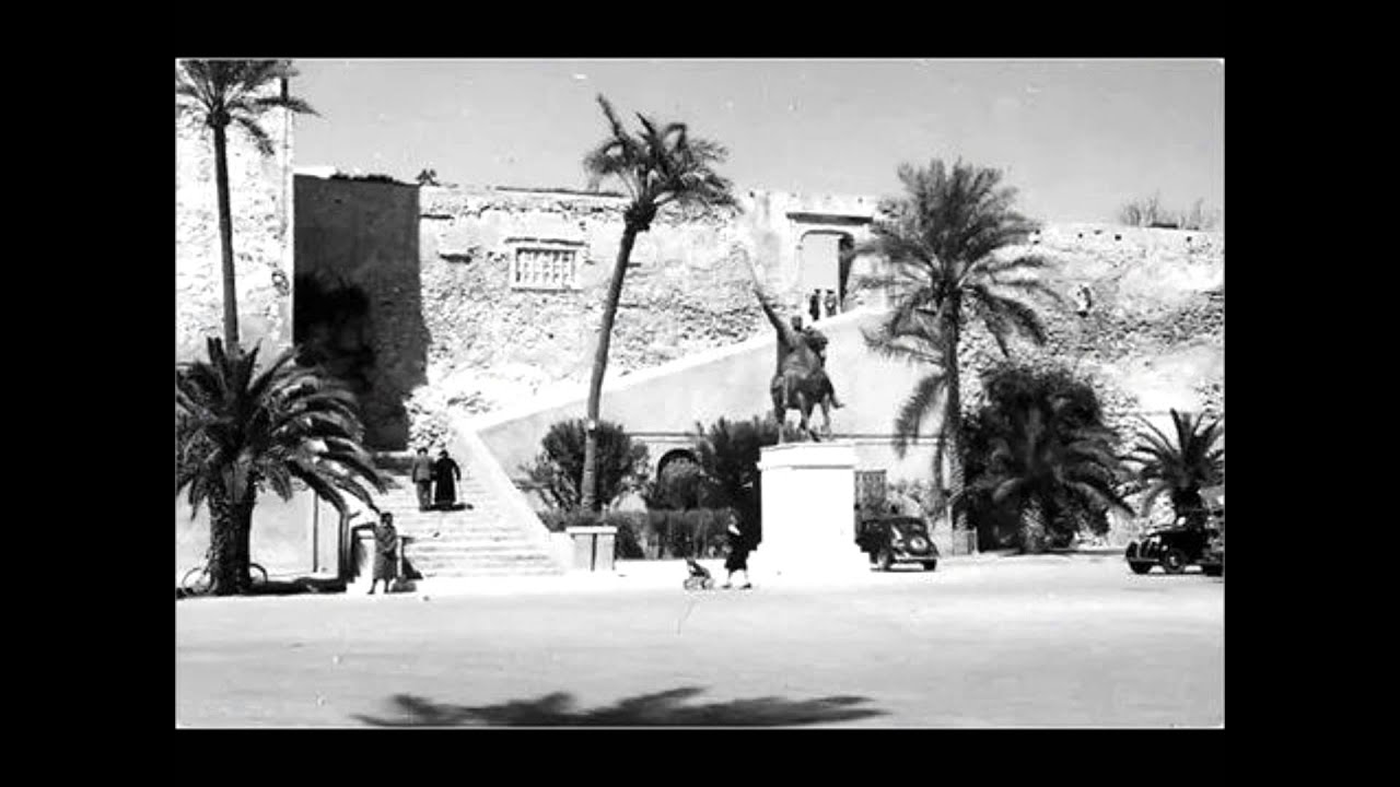 مصطفى طالب -- حبيت مرة قرنفلة خطفوها