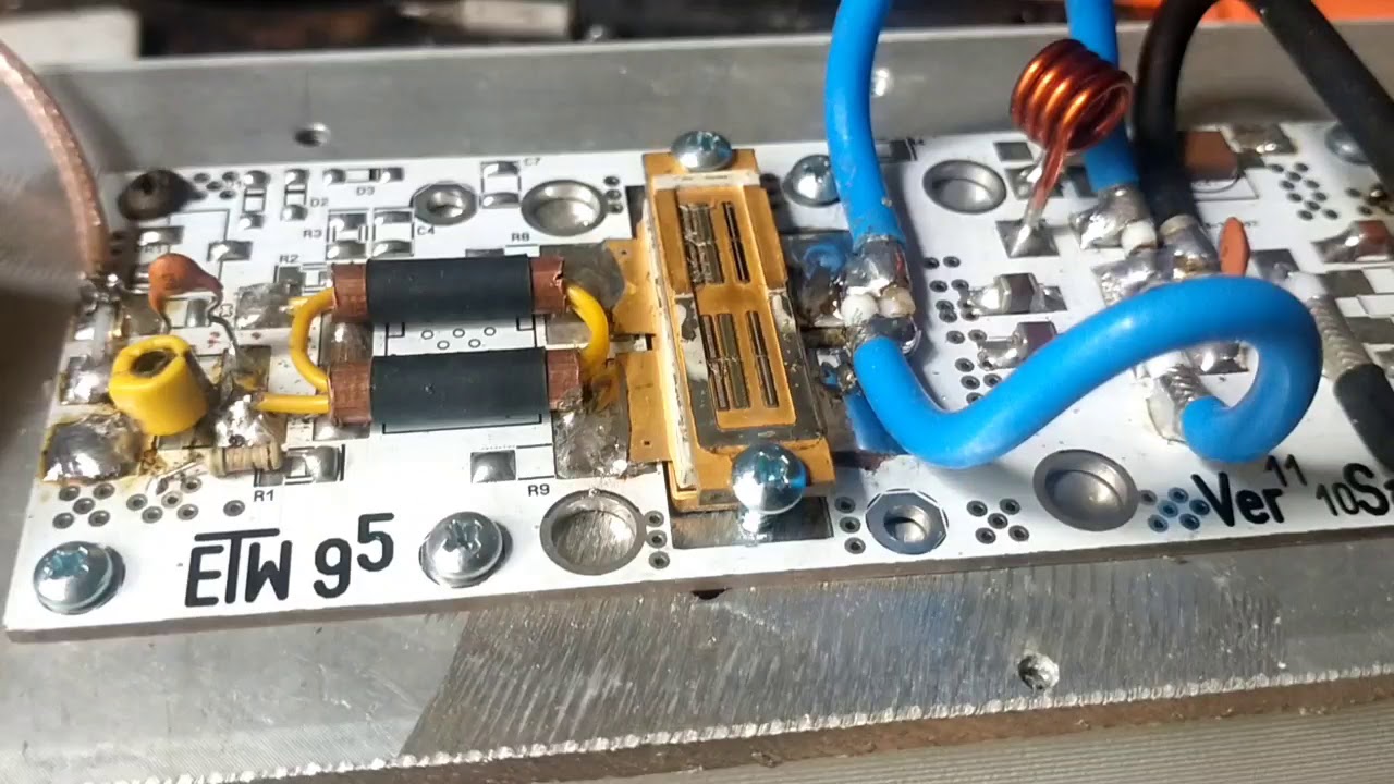 pemancar fm menggunakan final exs bts srf261,kita rakit  bagian input dulu ya brooo..