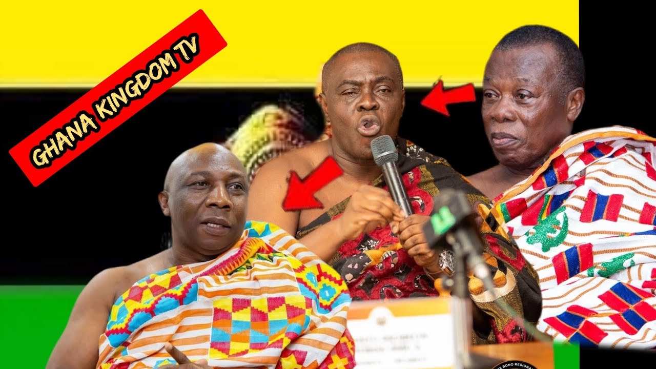 NOW DORMAAHENE AND BONOKYEPIM  DEFEATED BY ASHANTI FLAGS USING AT BONO HOUSE OF CHIEFS OFFICE 😝PIWAA
