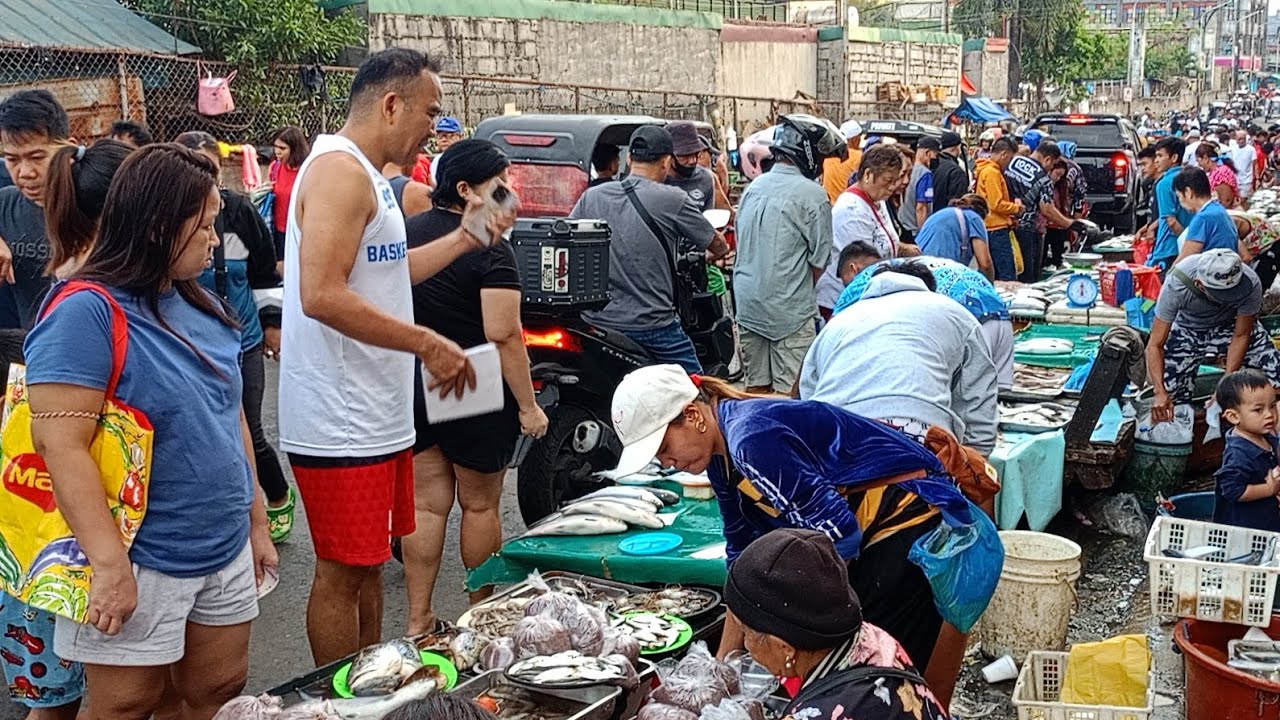 GRABE ANG IBINAGSAK PRESYO NG HIPON 220 KILO NALANG SA LATAGAN SA MALABON 